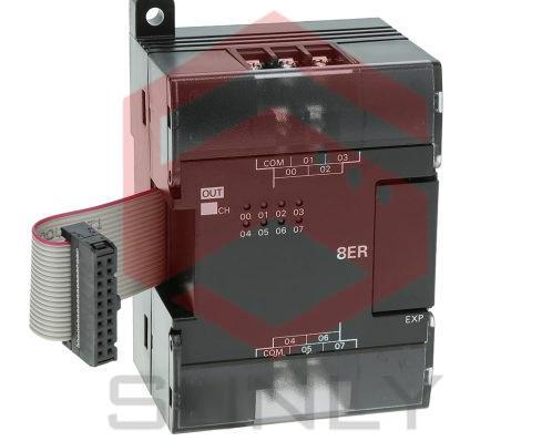 PLC OMRON CP1W-8ER