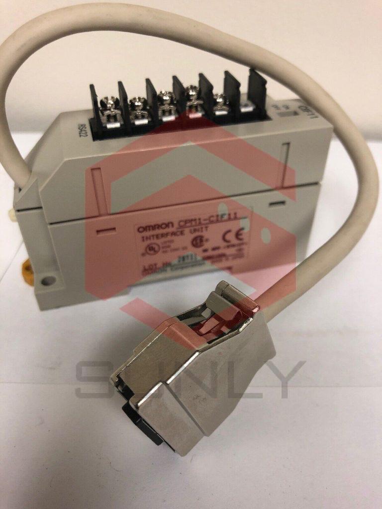 PLC OMRON CPM1-CIF11