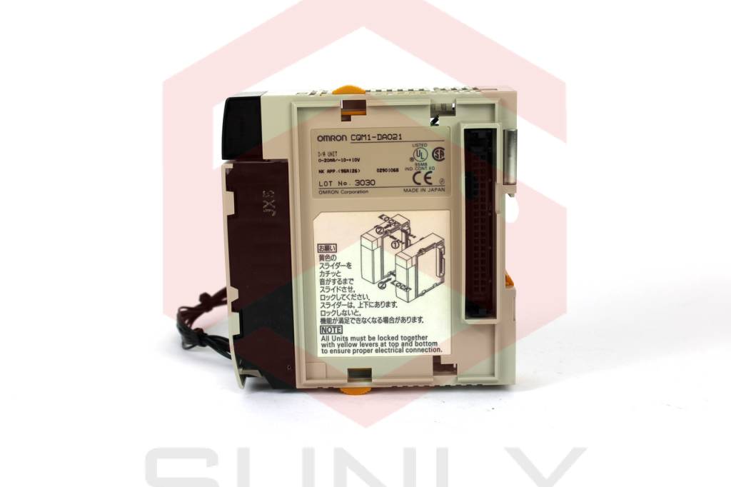 PLC OMRON CQM1-DA021