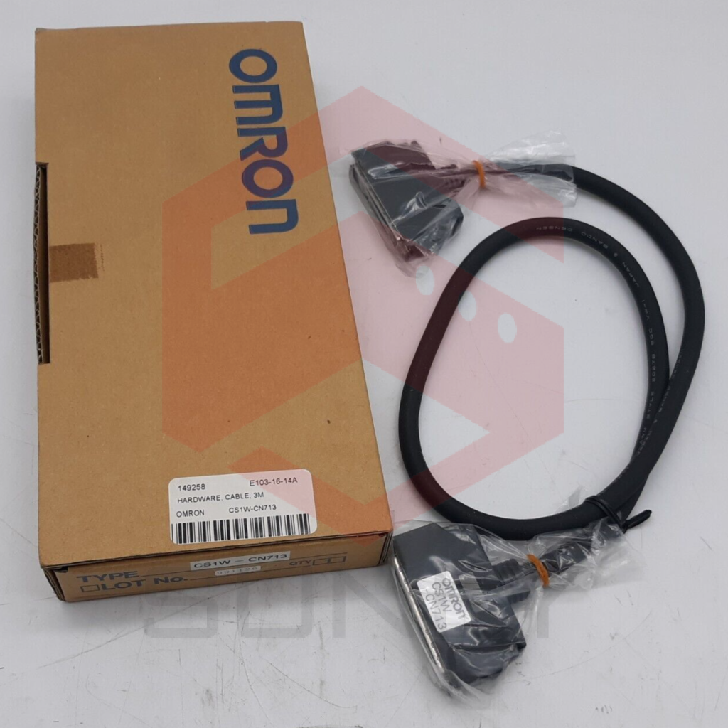 PLC OMRON CS1W-CN713