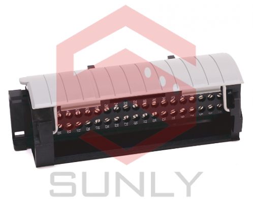 Allen Bradley PLC Controllogix 1756 TBCH 