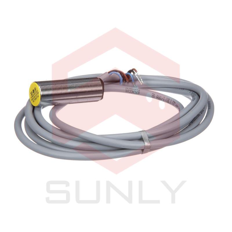 Cảm biến khoảng cách cảm ứng Turck 1539001 BI5-G18K-LU 5M