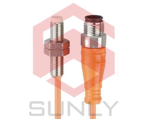 Cảm biến cảm ứng IE5376 IEB3003-BPKG/V4A/1,5M/US RT