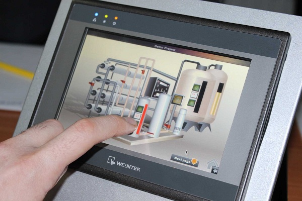 Các tiêu chí chọn màn hình HMI Các tiêu chí chọn màn hình HMI