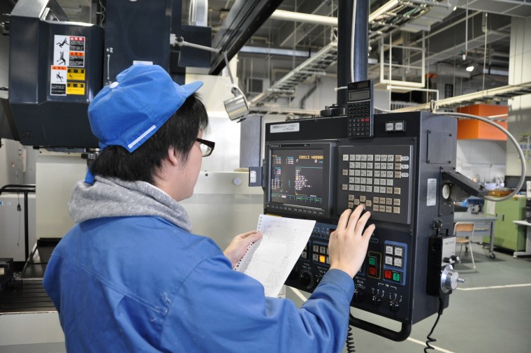 HMI trong ngành sản xuất ô tô